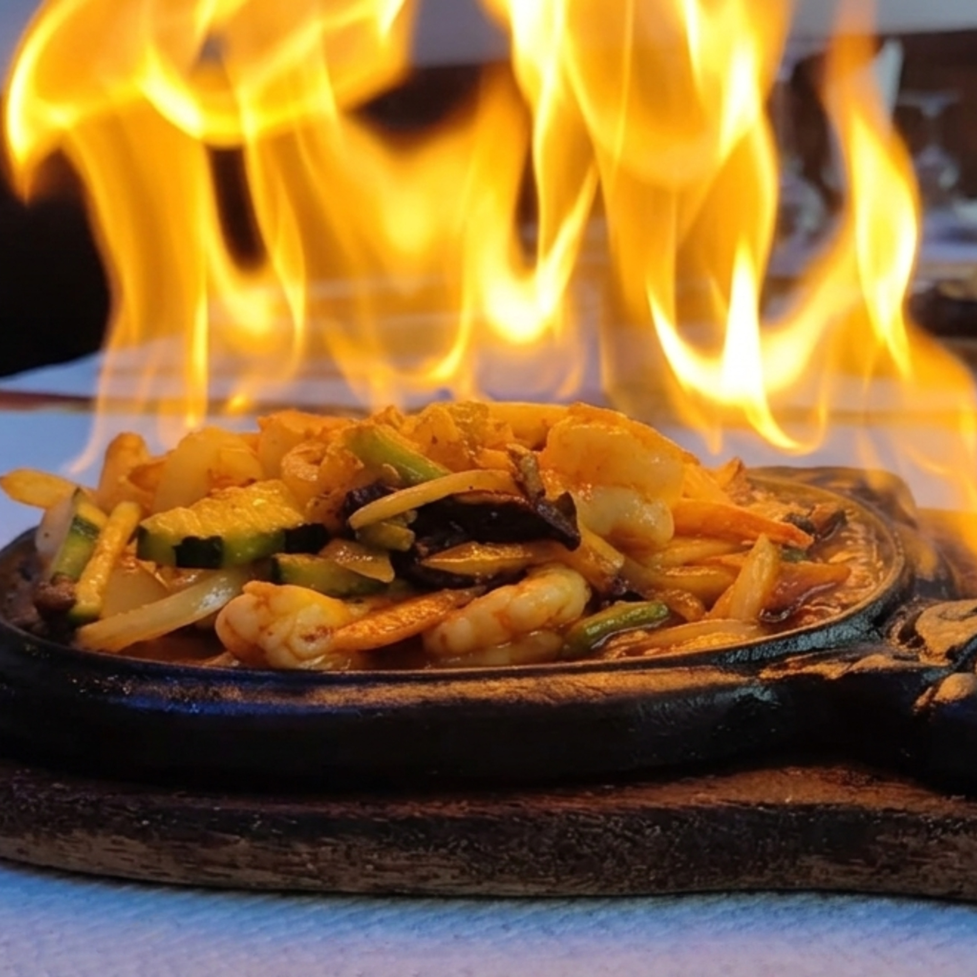 Boeuf flambé sur plaque